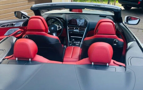 BMW 8 серия, 2022 год, 8 940 000 рублей, 11 фотография