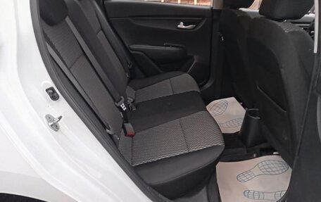 KIA Rio IV, 2019 год, 1 445 000 рублей, 10 фотография