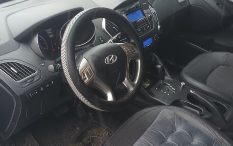 Hyundai ix35 I рестайлинг, 2012 год, 720 000 рублей, 7 фотография