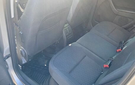 Skoda Yeti I рестайлинг, 2010 год, 900 000 рублей, 12 фотография