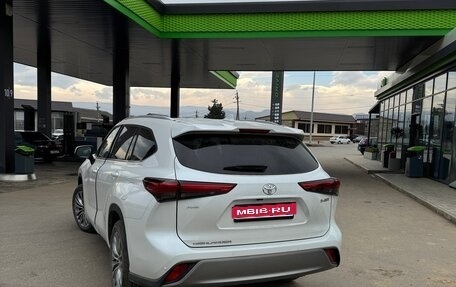 Toyota Highlander, 2025 год, 5 200 000 рублей, 1 фотография