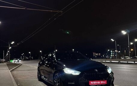 BMW 2 серия F44, 2020 год, 2 860 000 рублей, 1 фотография