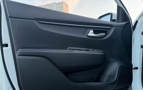 KIA Rio IV, 2019 год, 1 490 000 рублей, 8 фотография