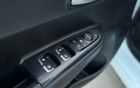 KIA Rio IV, 2019 год, 1 490 000 рублей, 12 фотография