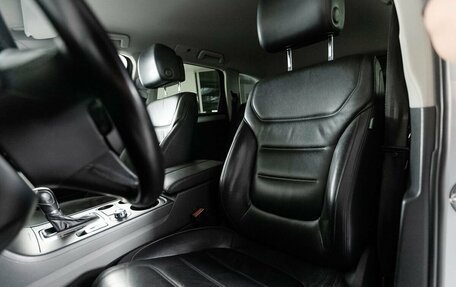 Volkswagen Touareg III, 2012 год, 1 700 000 рублей, 10 фотография