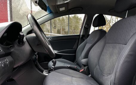 Hyundai Solaris II рестайлинг, 2011 год, 739 000 рублей, 9 фотография