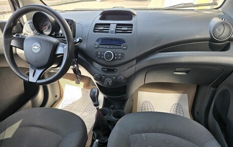 Chevrolet Spark III, 2012 год, 429 000 рублей, 7 фотография