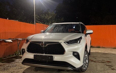Toyota Highlander, 2025 год, 5 200 000 рублей, 2 фотография
