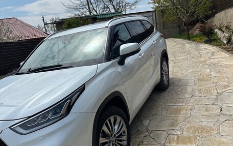 Toyota Highlander, 2025 год, 5 200 000 рублей, 5 фотография