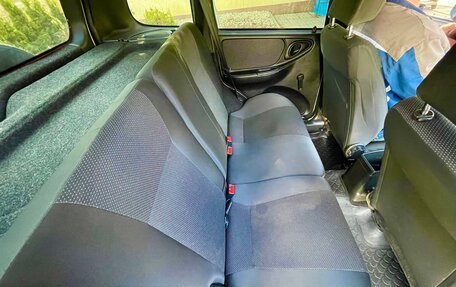 Chevrolet Niva I рестайлинг, 2014 год, 610 000 рублей, 15 фотография