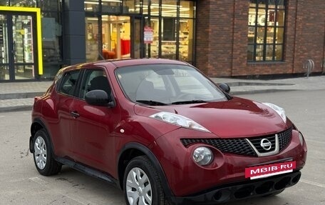 Nissan Juke II, 2011 год, 750 000 рублей, 2 фотография