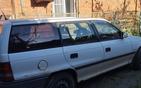 Opel Astra F, 1993 год, 95 000 рублей, 3 фотография