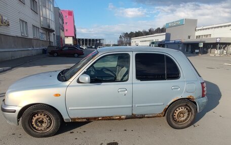 Nissan March II, 2001 год, 118 000 рублей, 3 фотография