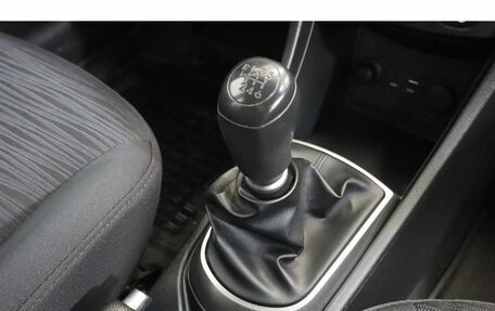 Hyundai Solaris II рестайлинг, 2015 год, 1 046 000 рублей, 14 фотография