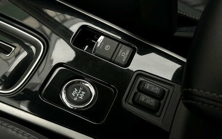 Mitsubishi Outlander III рестайлинг 3, 2021 год, 2 227 800 рублей, 17 фотография