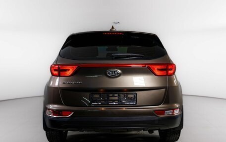 KIA Sportage IV рестайлинг, 2018 год, 2 100 000 рублей, 5 фотография