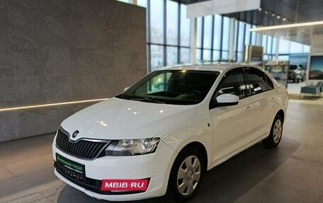 Skoda Rapid I, 2014 год, 680 000 рублей, 3 фотография