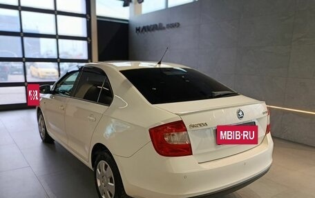 Skoda Rapid I, 2014 год, 680 000 рублей, 6 фотография