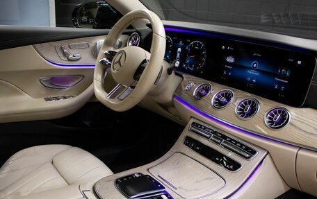 Mercedes-Benz E-Класс, 2020 год, 3 799 000 рублей, 14 фотография