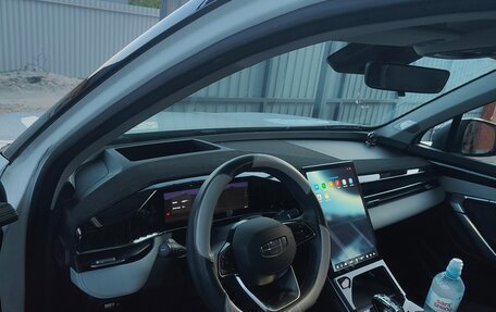 Geely Atlas, 2023 год, 3 000 000 рублей, 15 фотография