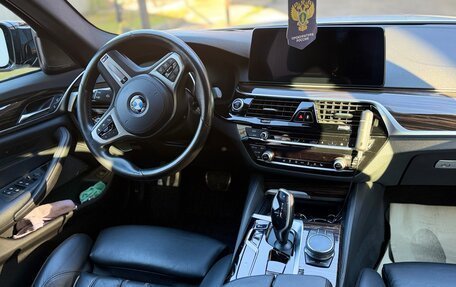 BMW 5 серия, 2021 год, 5 999 999 рублей, 8 фотография