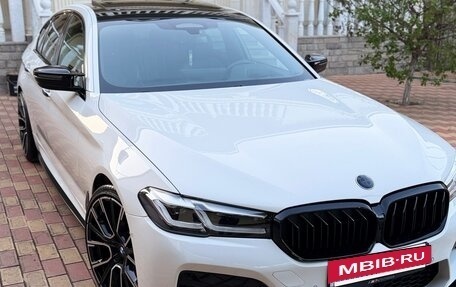 BMW 5 серия, 2021 год, 5 999 999 рублей, 3 фотография