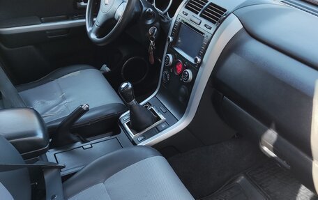 Suzuki Grand Vitara, 2011 год, 1 350 000 рублей, 14 фотография