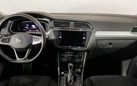 Volkswagen Tiguan II, 2021 год, 3 400 000 рублей, 7 фотография