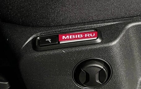 Volkswagen Tiguan II, 2021 год, 3 400 000 рублей, 6 фотография