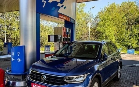 Volkswagen Tiguan II, 2021 год, 3 400 000 рублей, 8 фотография