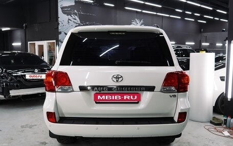 Toyota Land Cruiser 200, 2012 год, 2 900 000 рублей, 2 фотография