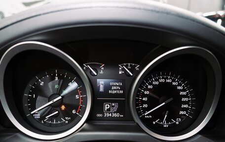 Toyota Land Cruiser 200, 2012 год, 2 900 000 рублей, 16 фотография