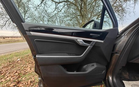 Volkswagen Touareg III, 2019 год, 4 150 000 рублей, 30 фотография