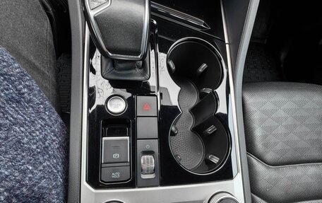 Volkswagen Touareg III, 2019 год, 4 150 000 рублей, 25 фотография