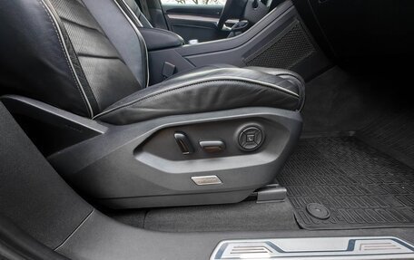 Volkswagen Touareg III, 2019 год, 4 150 000 рублей, 17 фотография