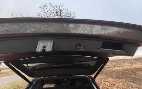 Volkswagen Touareg III, 2019 год, 4 150 000 рублей, 24 фотография