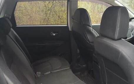 Nissan Qashqai+2 I, 2011 год, 950 000 рублей, 2 фотография