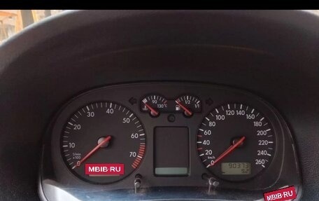 Volkswagen Bora, 2003 год, 700 000 рублей, 16 фотография