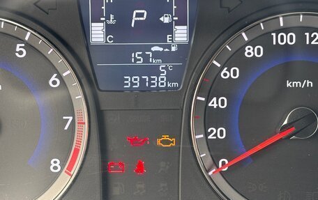 Hyundai Solaris II рестайлинг, 2015 год, 1 150 000 рублей, 12 фотография