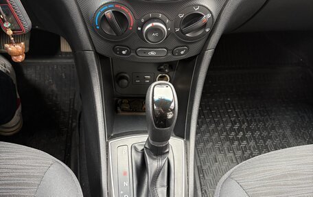 Hyundai Solaris II рестайлинг, 2015 год, 1 150 000 рублей, 15 фотография