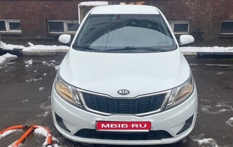 KIA Rio III рестайлинг, 2013 год, 850 000 рублей, 3 фотография