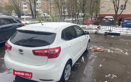 KIA Rio III рестайлинг, 2013 год, 850 000 рублей, 5 фотография