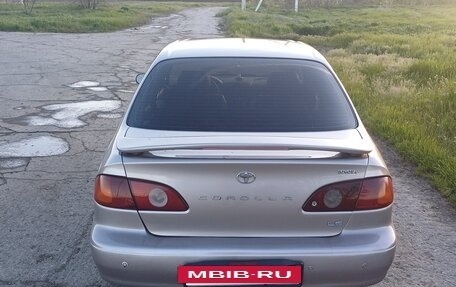 Toyota Corolla, 2001 год, 340 000 рублей, 2 фотография
