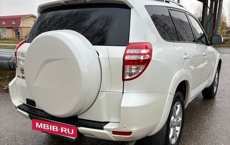 Toyota RAV4, 2011 год, 1 300 000 рублей, 9 фотография