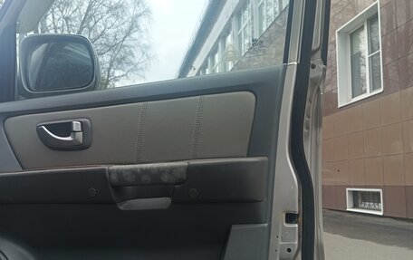 Hyundai Terracan I, 2004 год, 500 000 рублей, 12 фотография