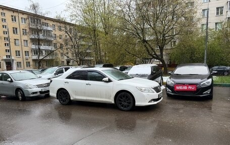 Toyota Camry, 2014 год, 1 550 000 рублей, 2 фотография