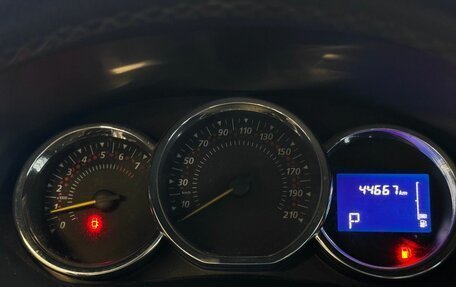 Renault Sandero II рестайлинг, 2018 год, 1 229 000 рублей, 14 фотография