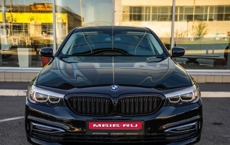 BMW 5 серия, 2019 год, 3 358 000 рублей, 2 фотография