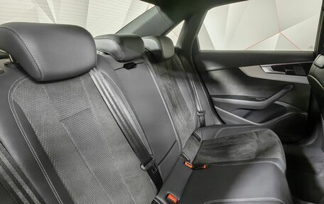 Audi A4, 2021 год, 4 030 000 рублей, 16 фотография