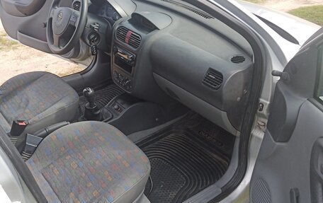 Opel Corsa C рестайлинг, 2001 год, 255 000 рублей, 10 фотография